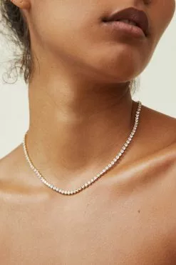 Rubi Mid Chain Necklace