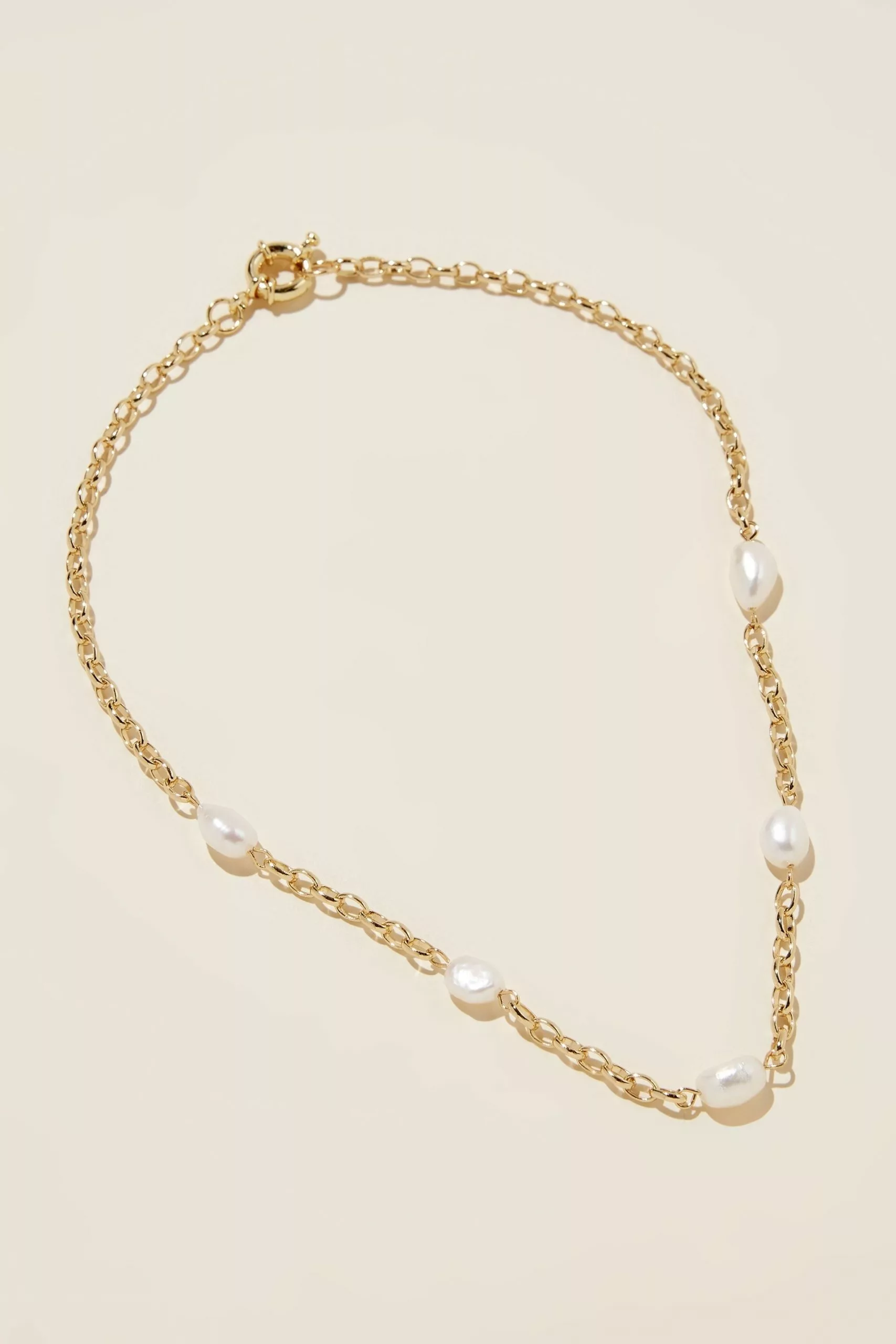 Rubi Mid Chain Necklace