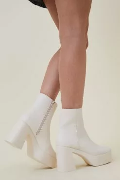 Rubi Hanna Platform Ankle Boot