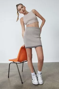 Contrast Trim Mini Skirt