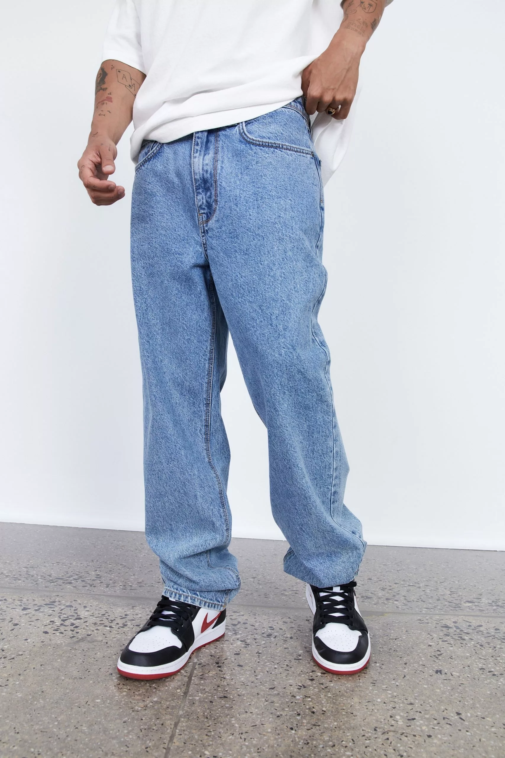 93 Original Straight Jean - Image 2