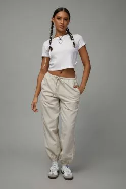 Relaxed Lightweight Track Pant