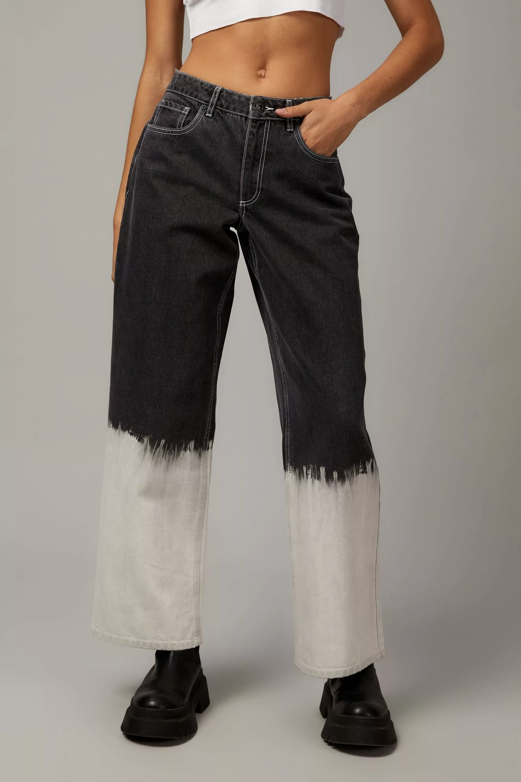 Trophy Low Rise Baggy Jean - Image 2