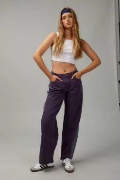 Trophy Low Rise Baggy Jean