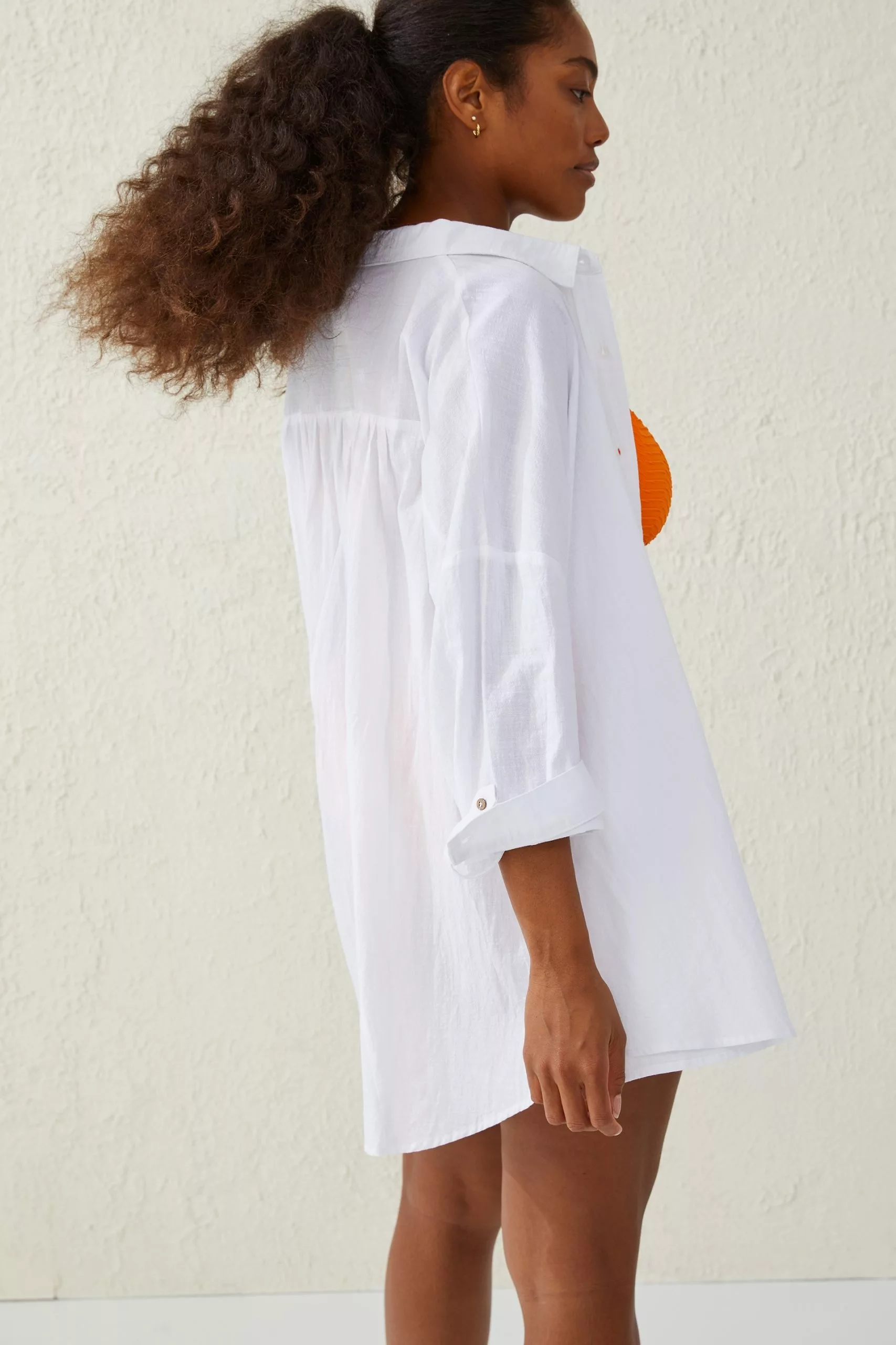 Body Swing Beach Shirt - Image 3