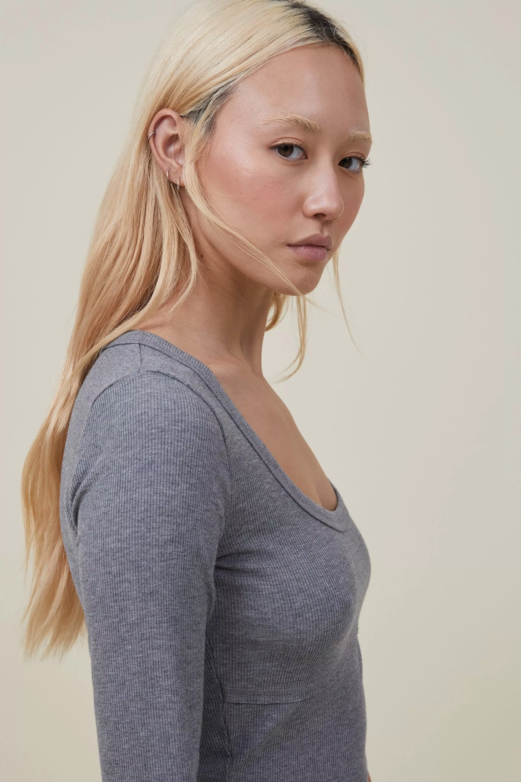 Body Sleep Recovery Cropped Long Sleeve Top - Image 2