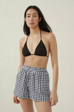 Body Relaxed Beach Short