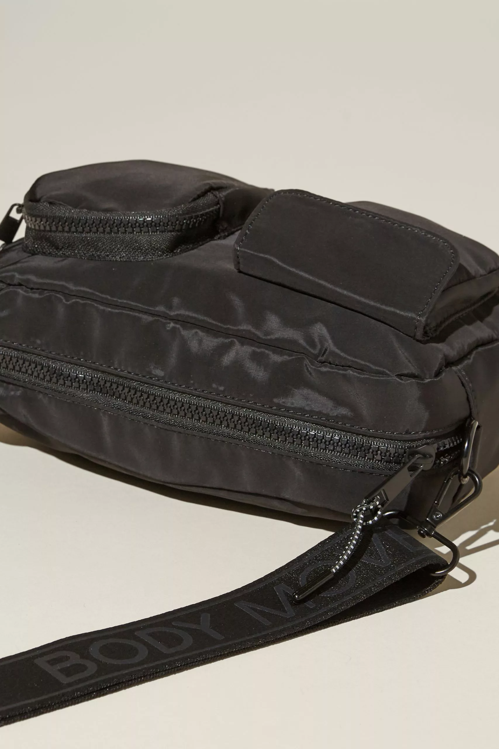 Active Crossbody Bag - Image 3