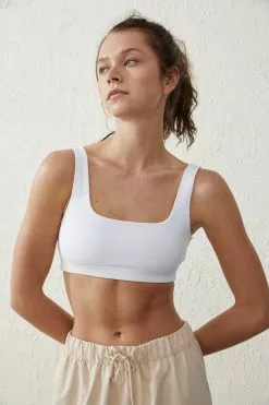 Body Square Neck Crop