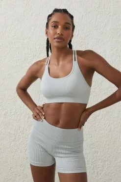 Body Seamless Strappy Back Crop