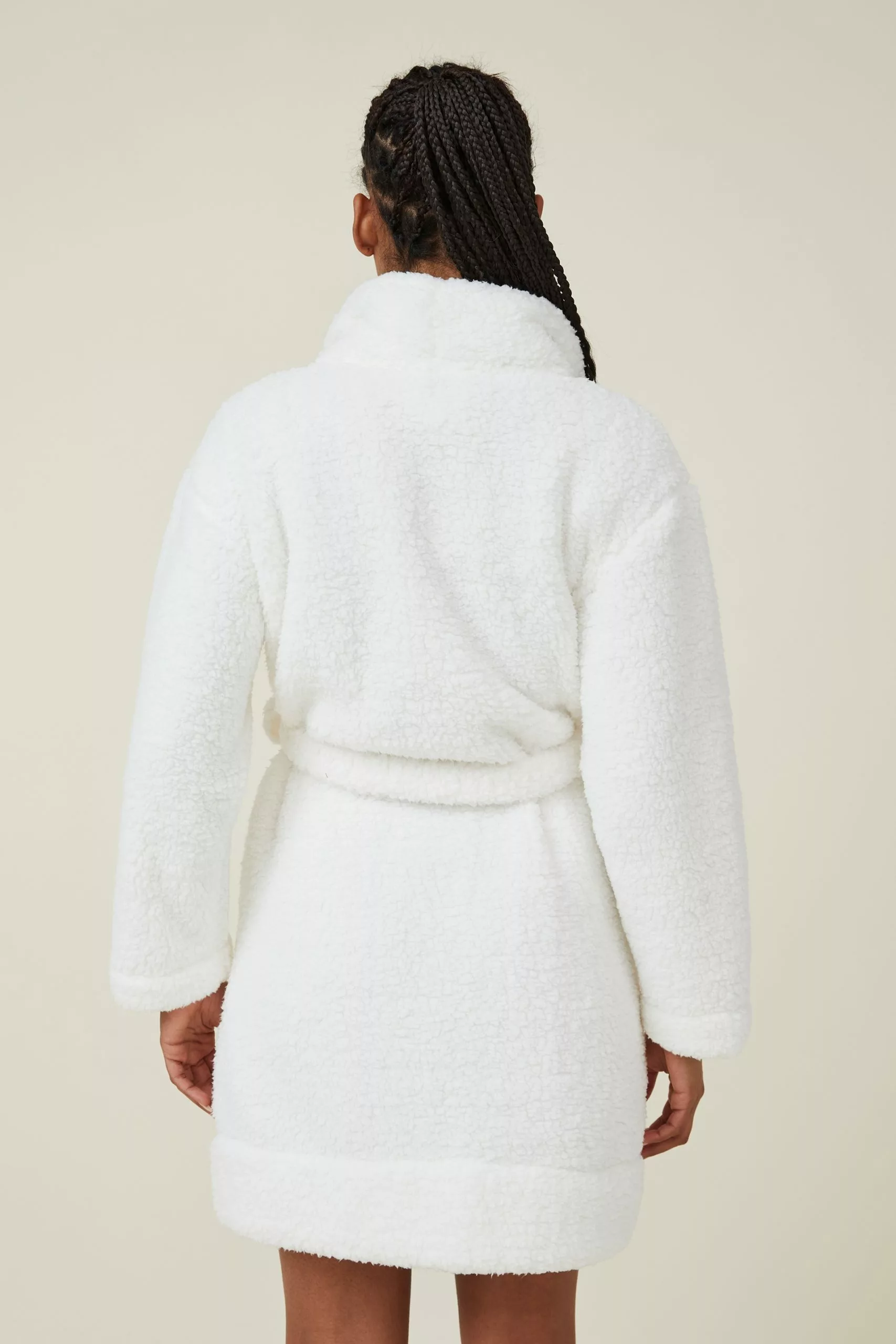 Body The Hotel Luxe Snuggle Robe - Image 3