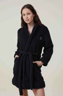 Body Personalisation Hotel Luxe Snuggle Robe