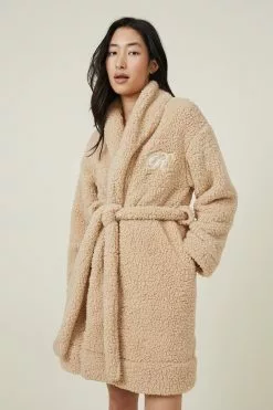 Body Personalisation Hotel Luxe Snuggle Robe