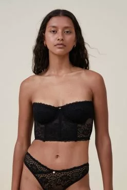 Body Cassie Lace Underwire Corset