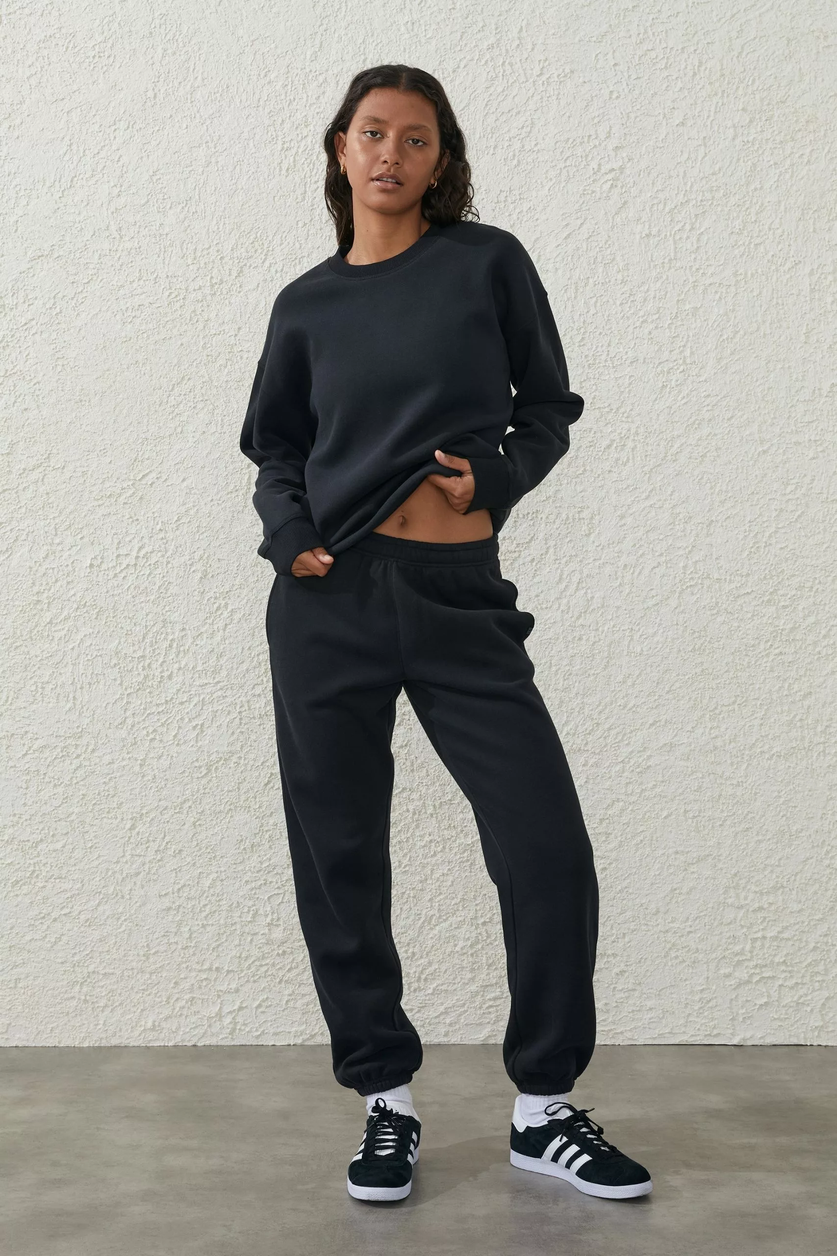 Body Plush Essential Crew Jumper - Image 4