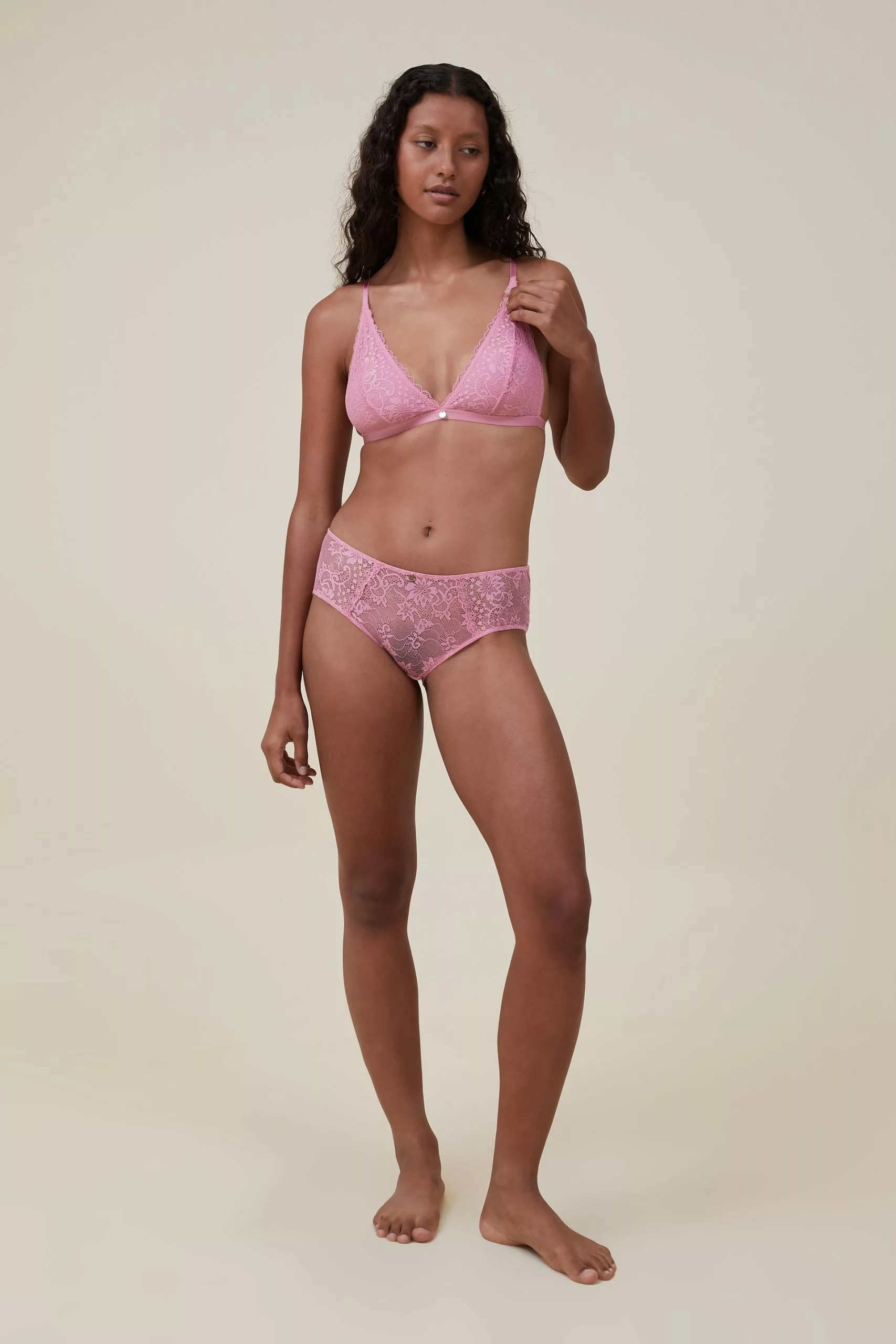 Body Cassie Lace Apex Bralette - Image 3