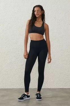 Body Seamless Booty Sculpt 7/8 Tight_ Marle