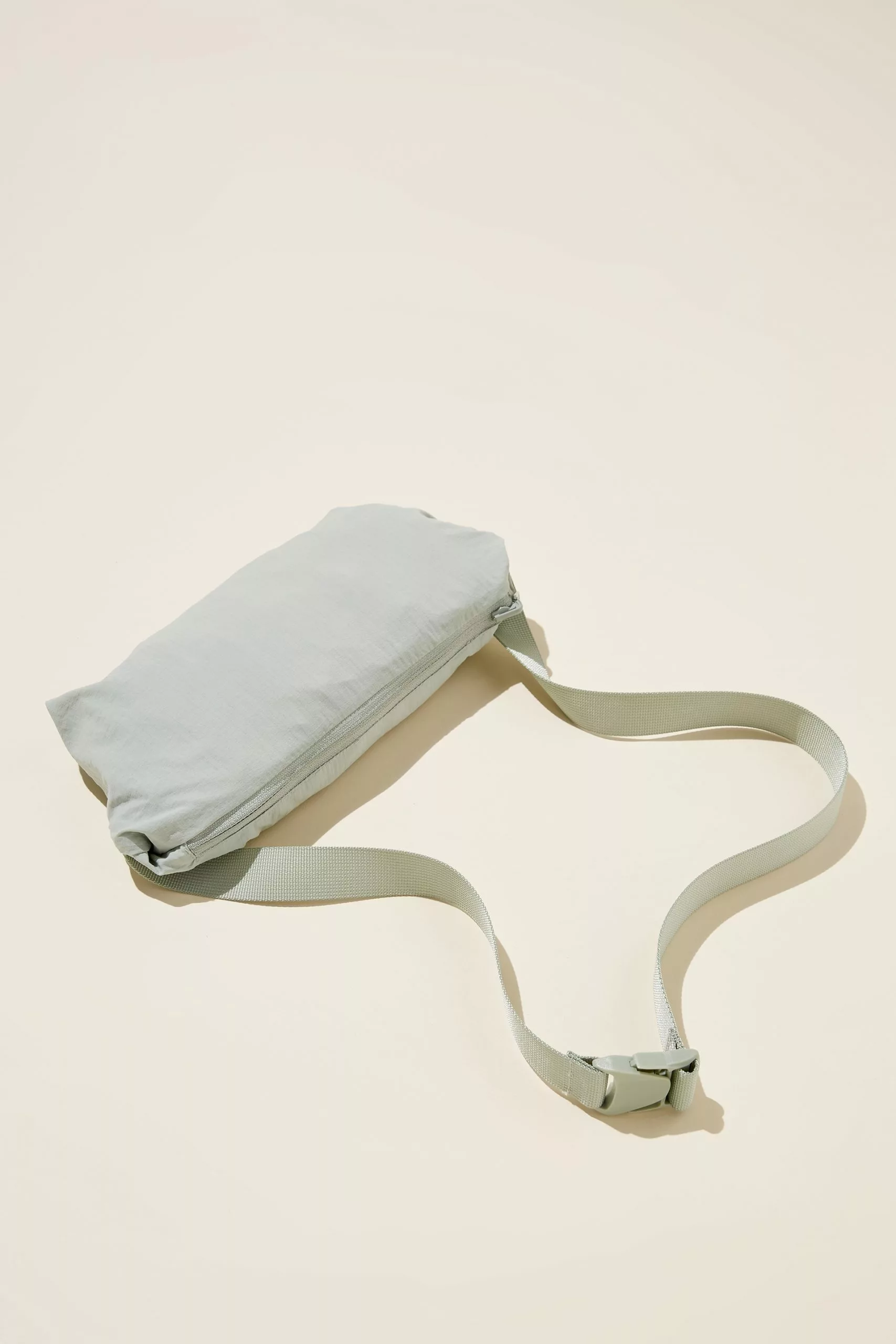 Body Woven Anorak In A Bag - Image 7