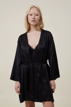 Body Jacquard Satin Robe