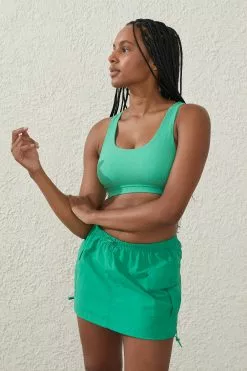 Body Rib Strappy Sports Crop