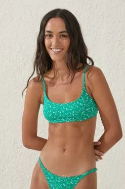 Body Scoop Crop Bikini Top