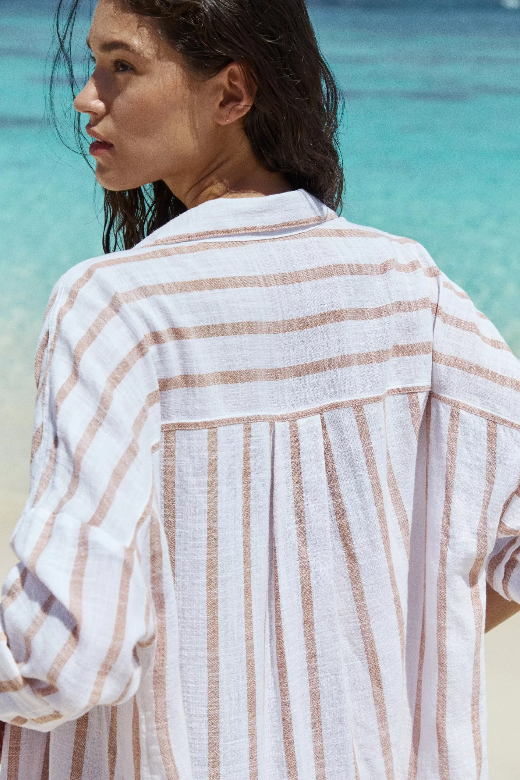 Body Swing Beach Shirt - Image 3