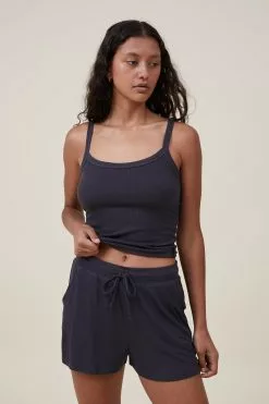 Body Sleep Recovery Relaxed Short