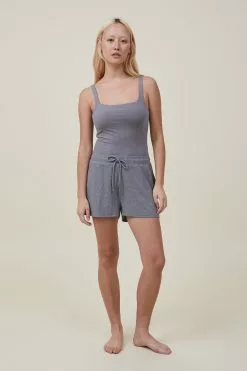 Body Sleep Recovery Relaxed Short