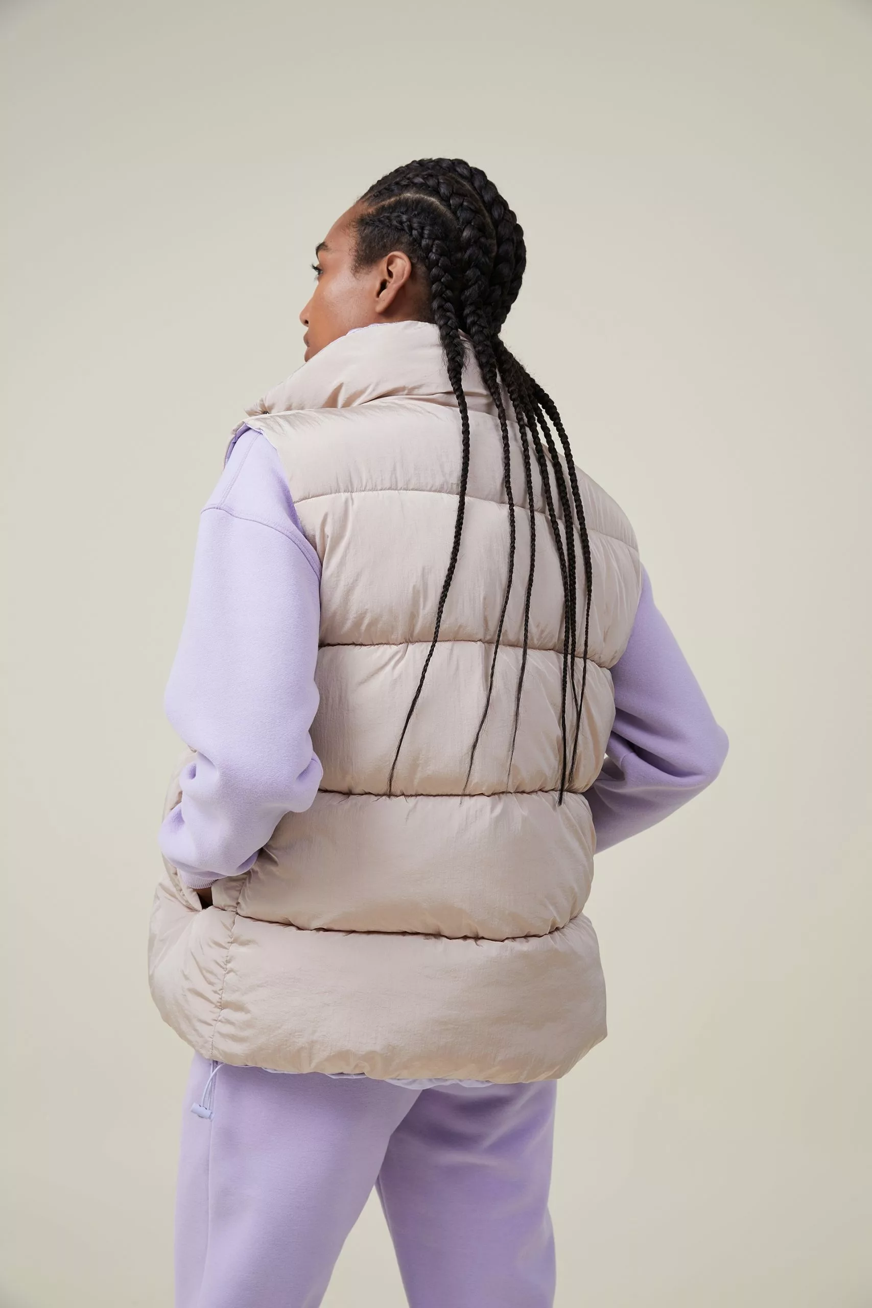 Body The Recycled Reversible Mother Puffer Vest 2.0 - Image 3