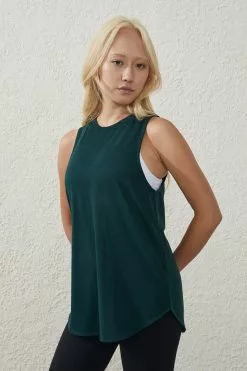 Body Active Curve Hem Tank