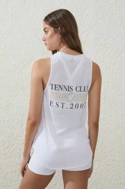 Body Active Curve Hem Tank