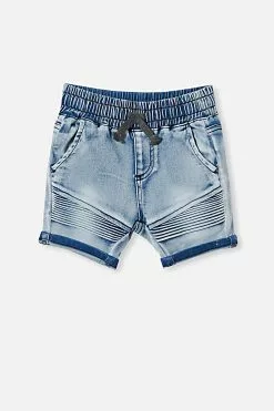 Jay Moto Short