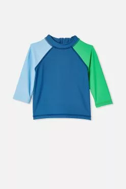 Freddie Rash Vest