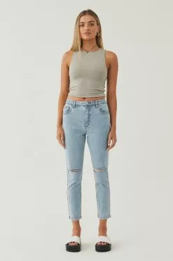Slim Leg Stretch Ripped Jean