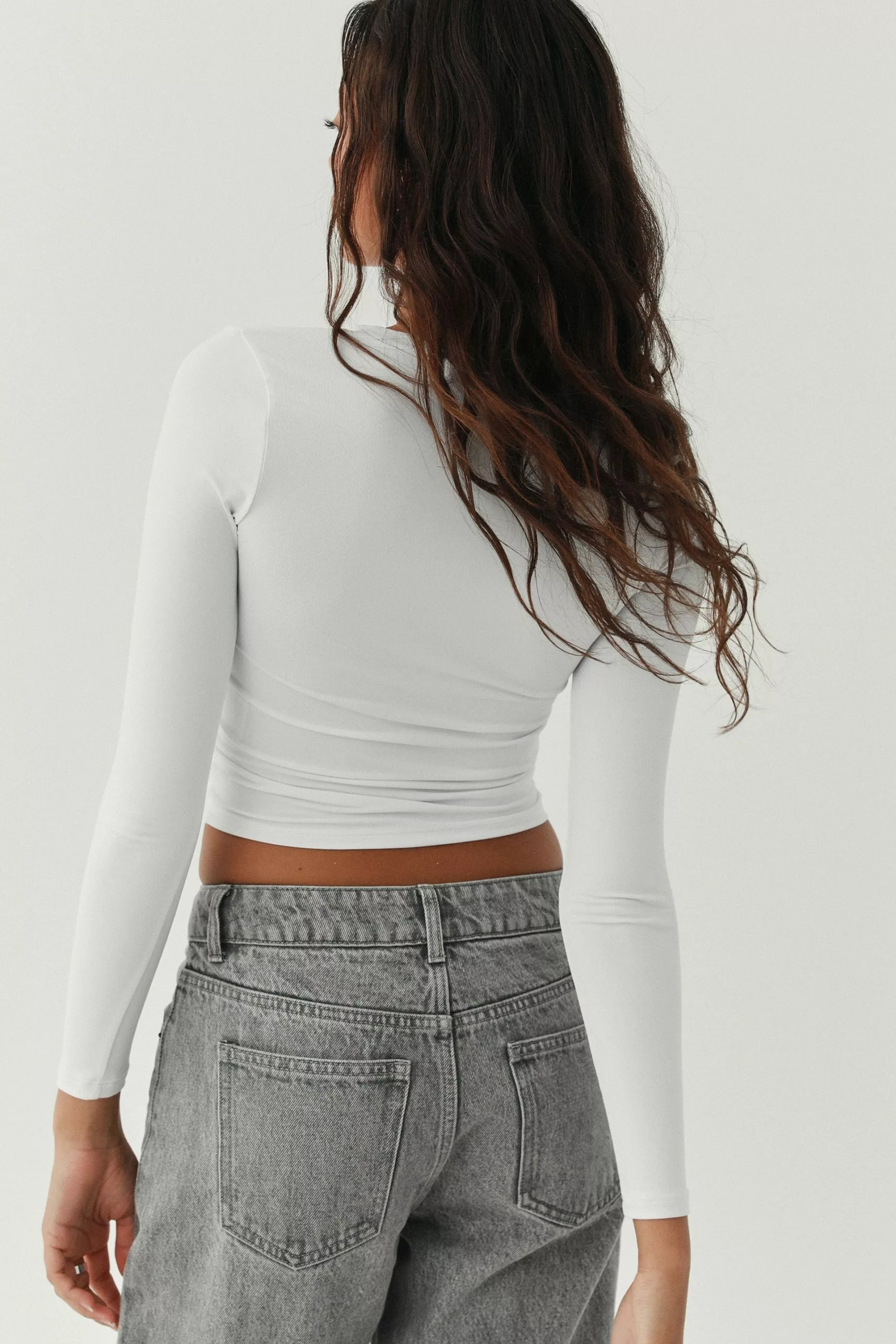 Luxe Long Sleeve Longline Tee - Image 3